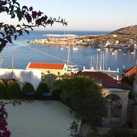 Marina Castellana Studios II Chalki Town Exterior photo