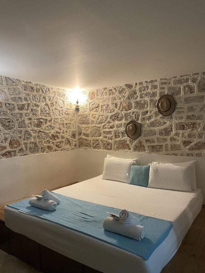 Marina Castellana Ii Appartement Chalki Town